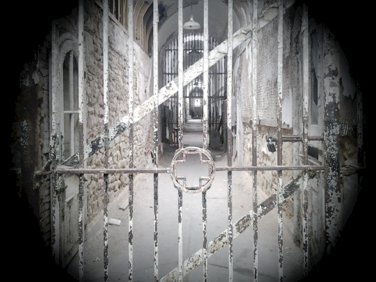 1379 carcere