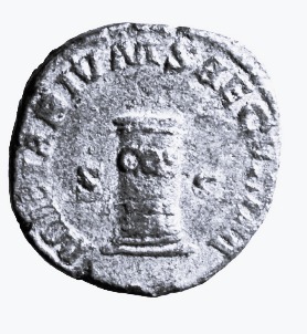 1383 4b Ludi saeculres altare rotondo sesterzio
